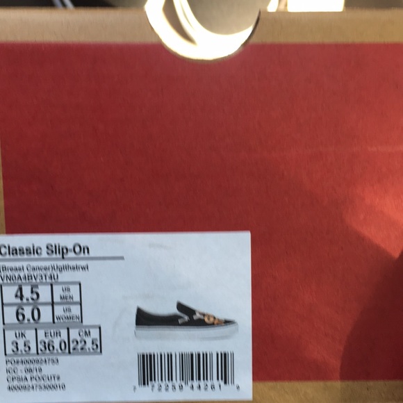 Vans - Picture 3 of 4